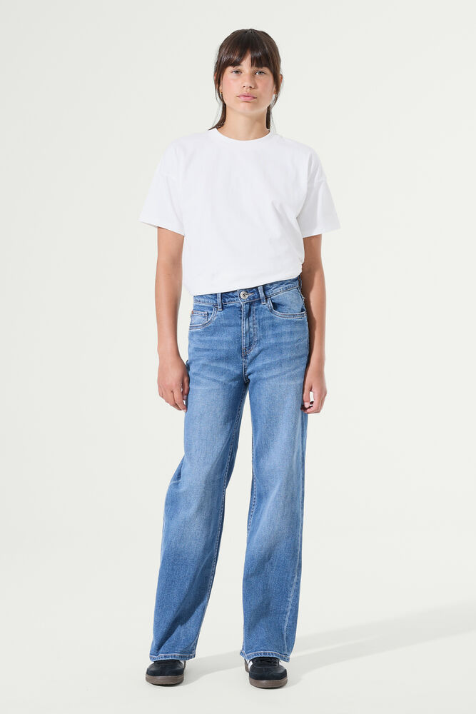 onmodel-front-1000