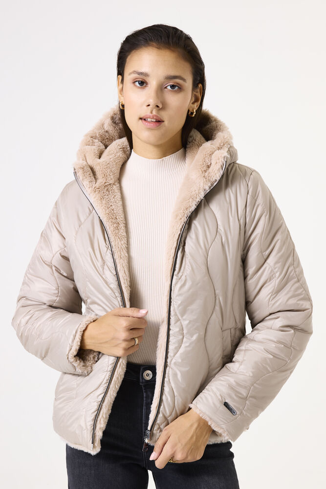onmodel-front-1000
