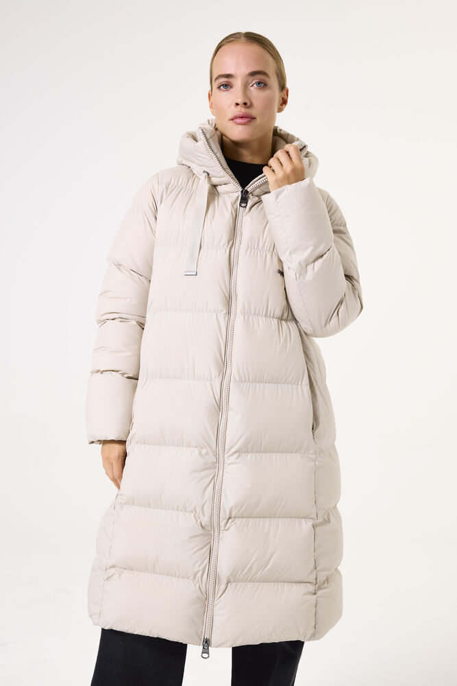 onmodel-front-1000