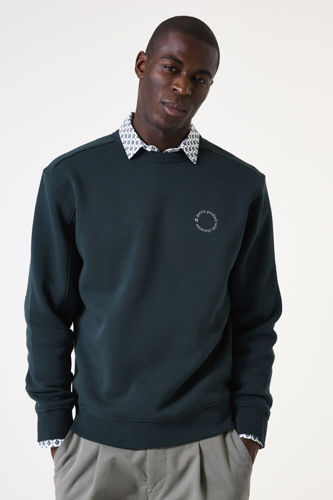 onmodel-front-1000