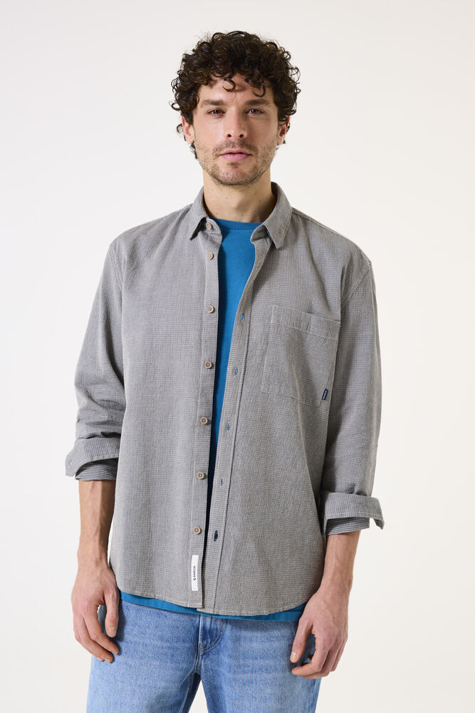 onmodel-front-1000