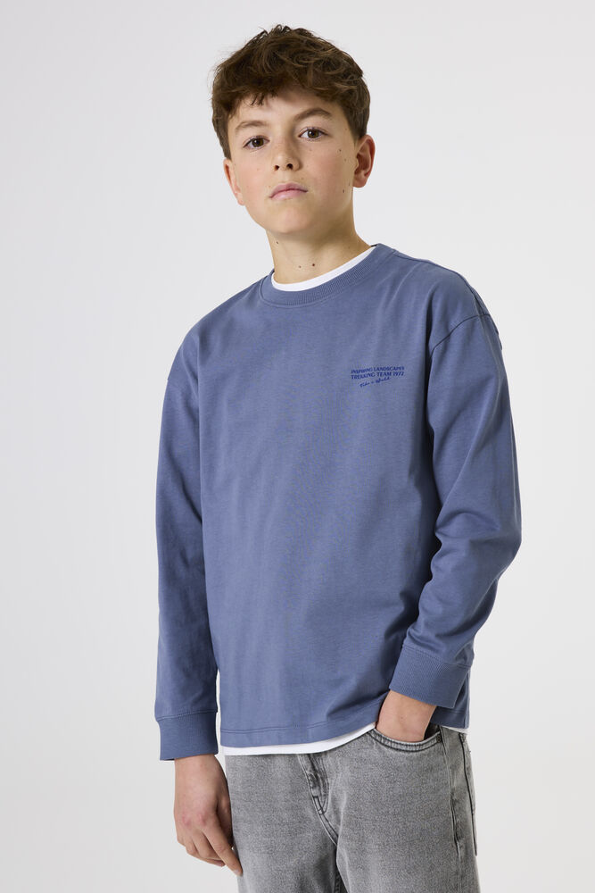 onmodel-front-1000