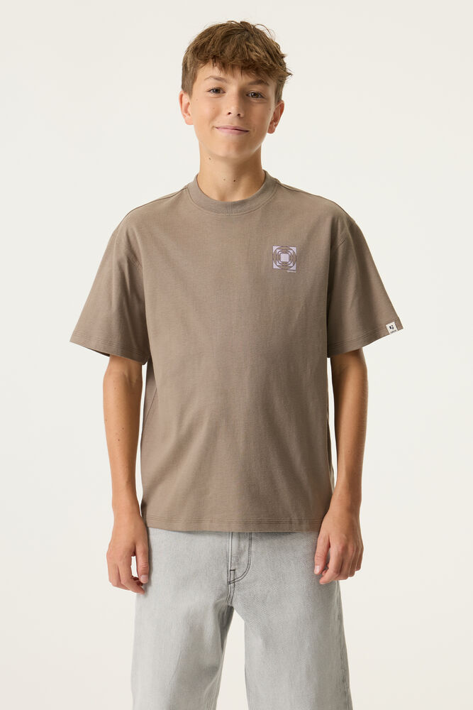 onmodel-front-1000