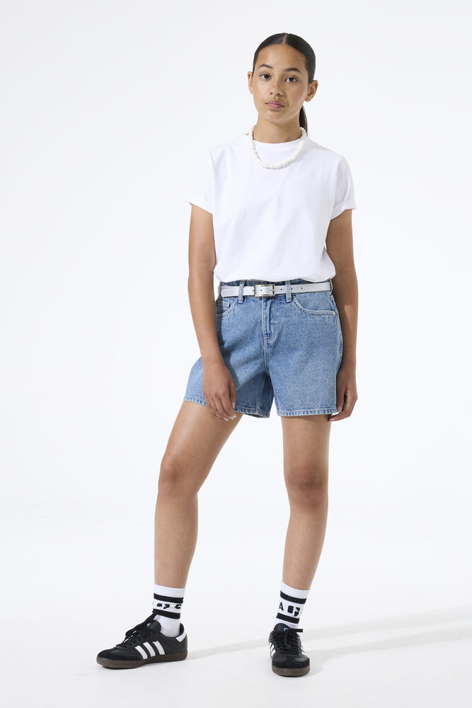 onmodel-front-1000