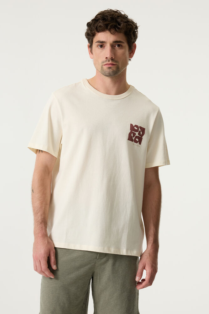 onmodel-front-1000
