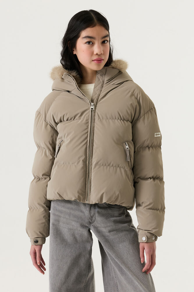 onmodel-front-1000