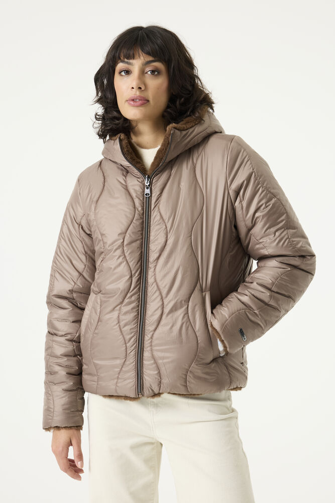 onmodel-front-1000