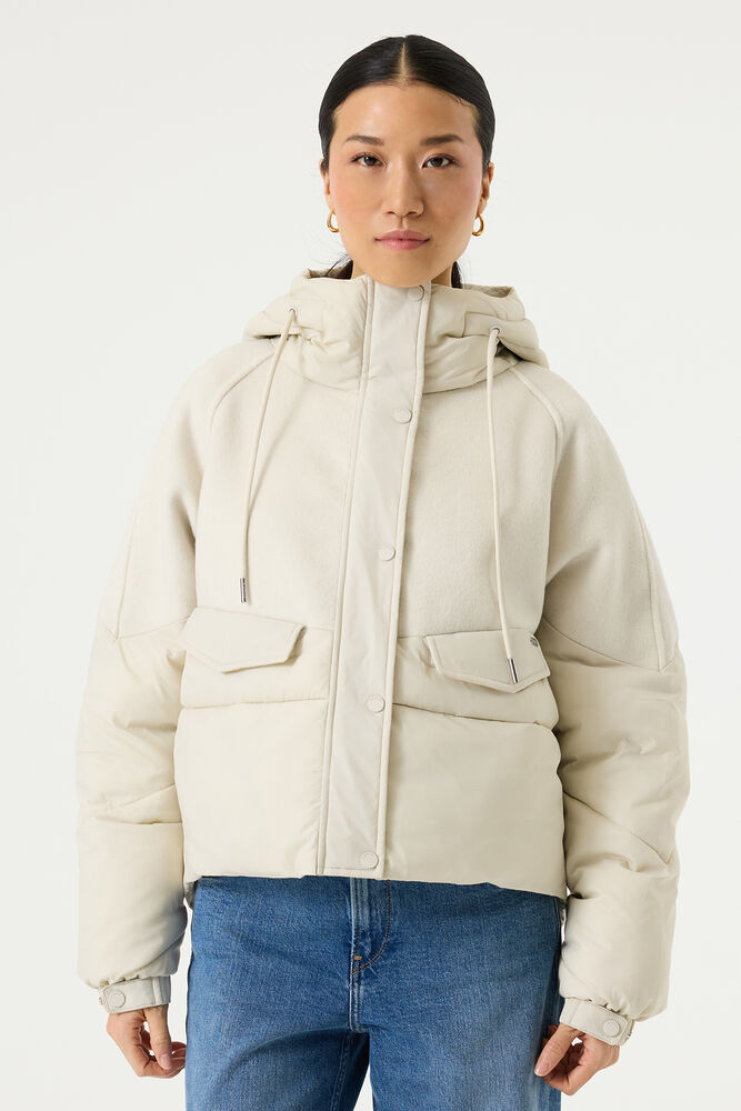 onmodel-front-1000
