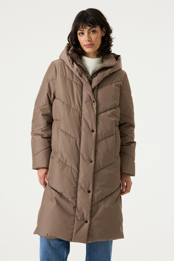 onmodel-front-1000