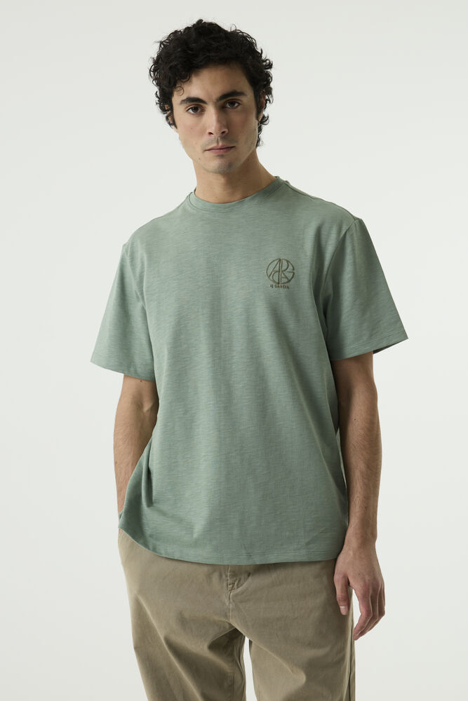 onmodel-front-1000